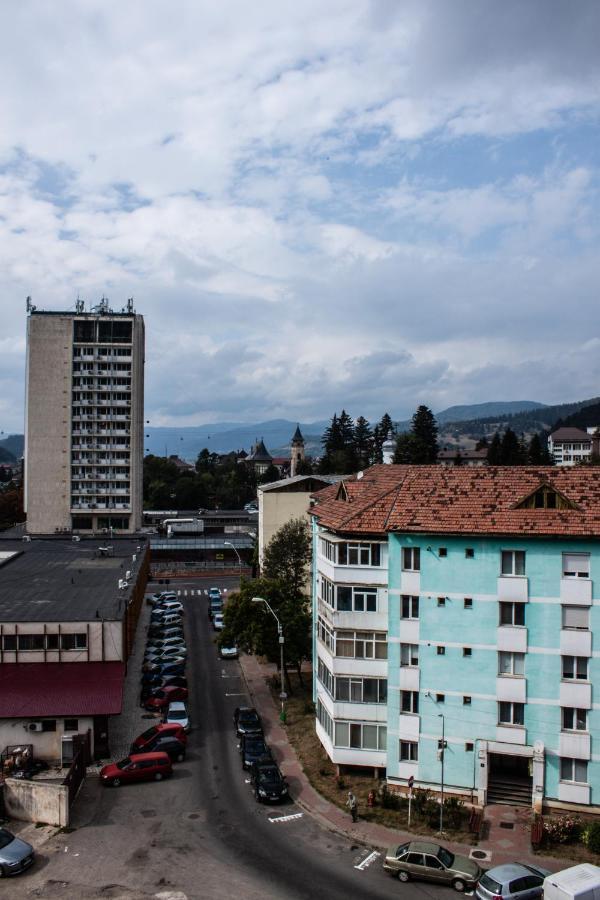 Eurocomfort Apartments Piatra Neamţ Extérieur photo